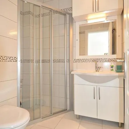 Апартаменты Класса-Люкс На Первой Линии Моря Apartmán